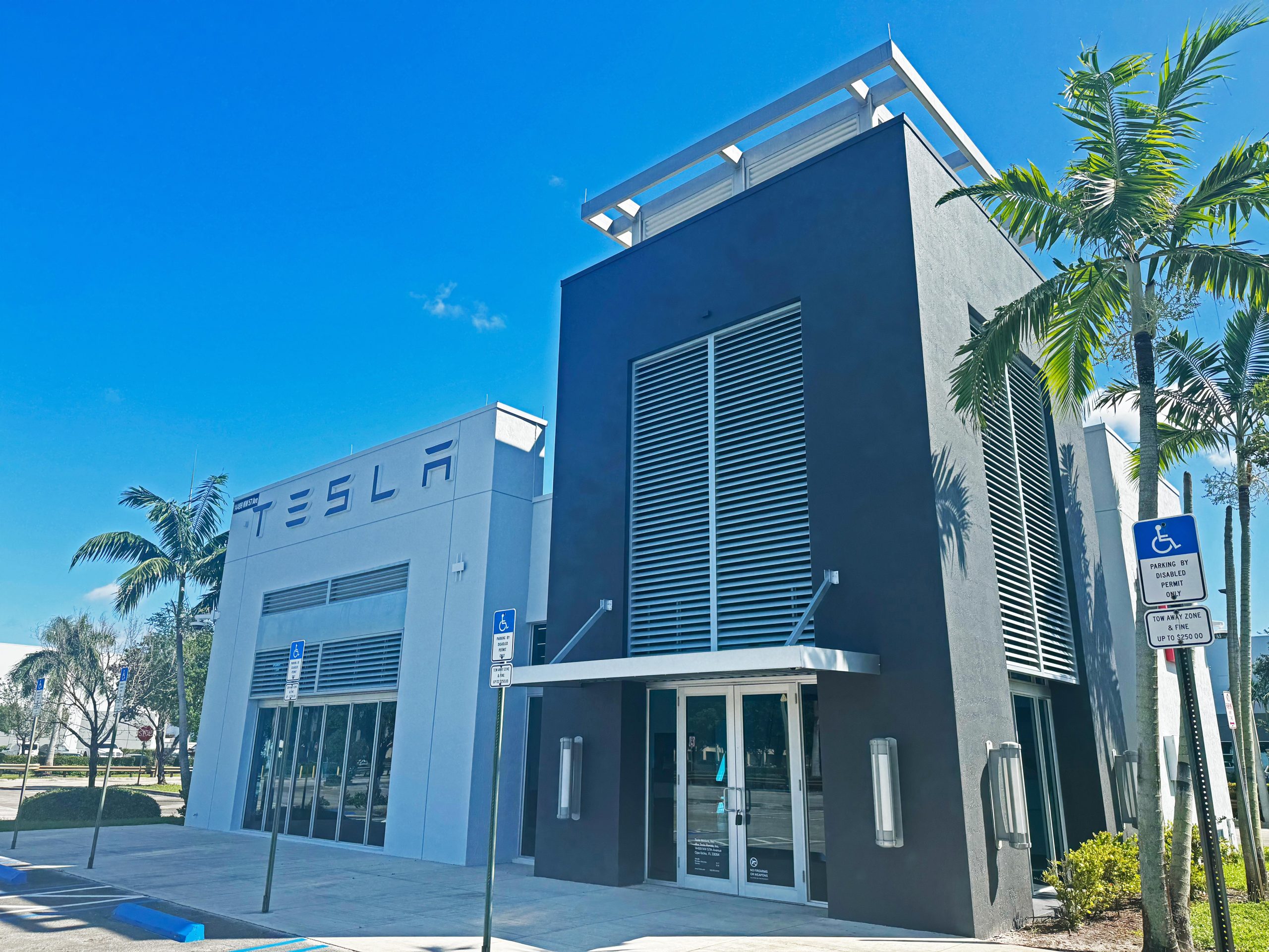 TESLA | 3 AC NET LEASE | FOR SALE